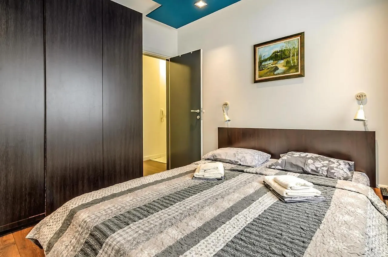 Apartament Прекрасен Апартамент Деси 3 В Нова Сграда Varna